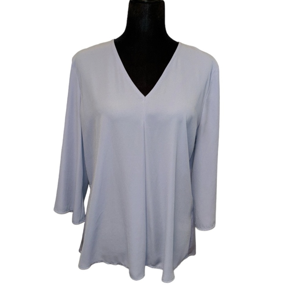 Le Chateau Blouse in a Soft Lavender